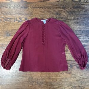 DvF sz 4 maroon blouse